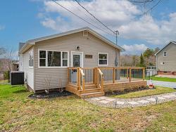 2694 Sackville Drive Upper Sackville, NS B4E 3C3