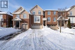 18 HONEYWOOD ROAD Vaughan, ON L4J 9C2