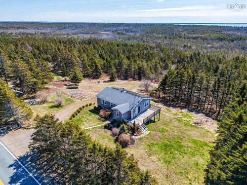 662 Highway 217, Freeport, NS 