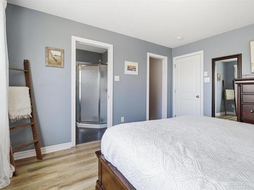 53 Halef Court, Halifax, NS 