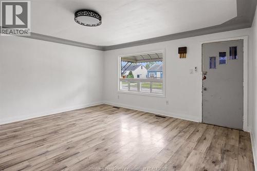 2270 Marentette, Windsor, ON - Indoor Photo Showing Other Room