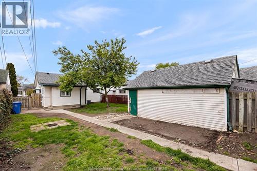 2270 Marentette, Windsor, ON - Outdoor