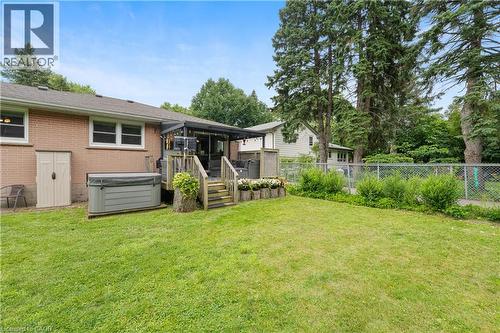 1063 Maplehurst Avenue, Burlington, ON - Outdoor