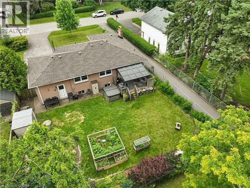 1063 Maplehurst Avenue, Burlington, ON - Outdoor