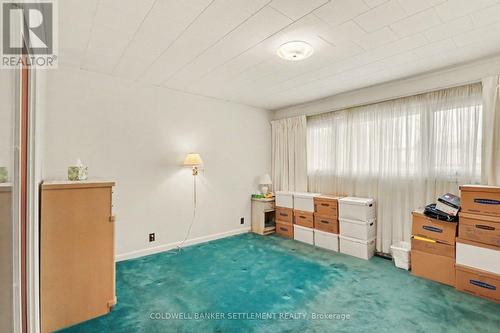 2 Glenview Crescent, Perth, ON - Indoor
