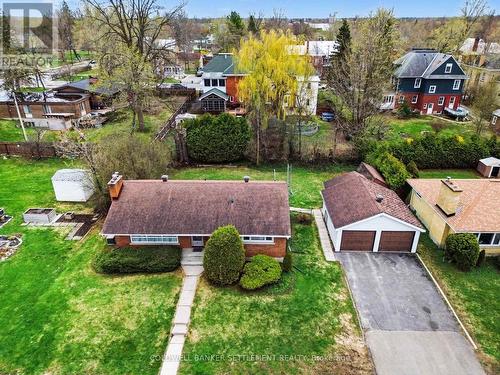2 Glenview Crescent, Perth, ON - Outdoor