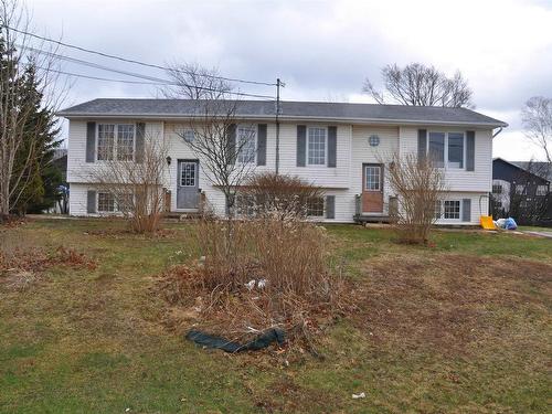 58-60 Lowther Drive, Cornwall, PE 