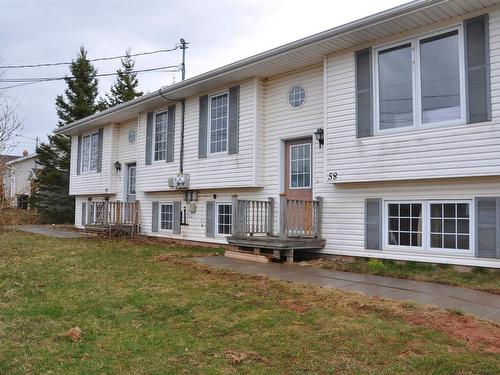 58-60 Lowther Drive, Cornwall, PE 