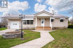 371 HUNTER STREET South Bruce Peninsula, ON N0H 2T0