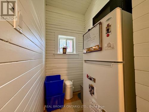 4 Gould Street, Ottawa, ON - Indoor