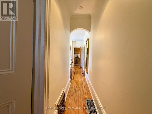 4 Gould Street, Ottawa, ON - Indoor Photo Showing Other Room