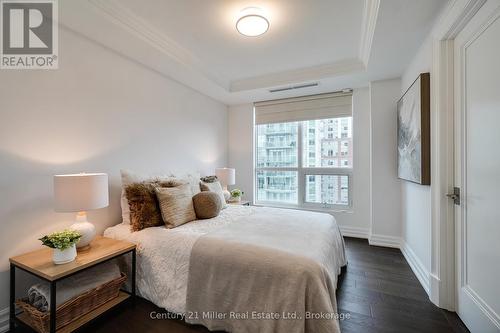802 - 2060 Lakeshore Road, Burlington (Brant), ON - Indoor Photo Showing Bedroom