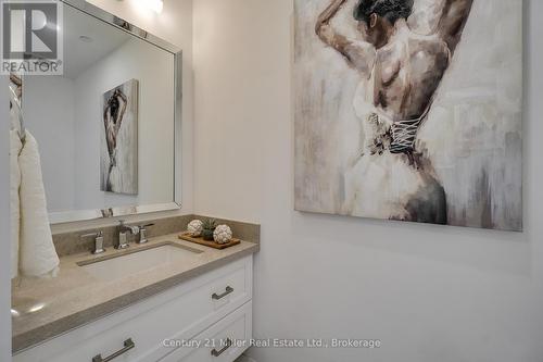 802 - 2060 Lakeshore Road, Burlington (Brant), ON - Indoor Photo Showing Bathroom