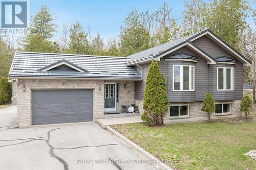 46 GREENWOOD AVENUE  Oro-Medonte, ON L0K 1E0
