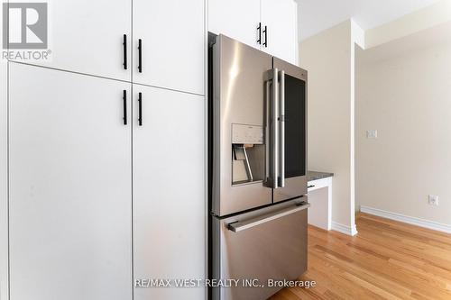 1424 National Common, Burlington, ON - Indoor Photo Showing Other Room