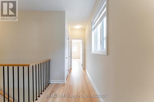 1424 National Common, Burlington, ON - Indoor Photo Showing Other Room