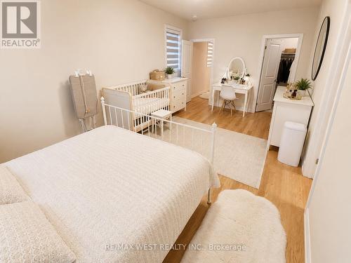 1424 National Common, Burlington, ON - Indoor Photo Showing Bedroom