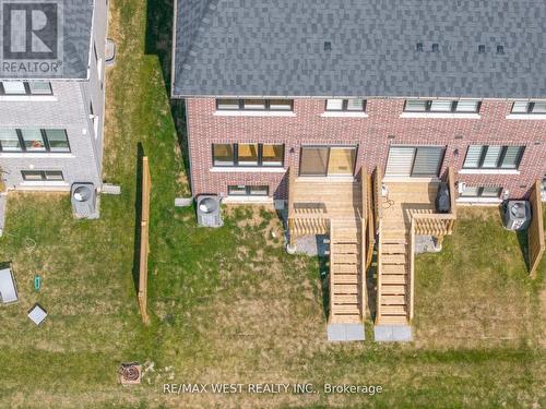 1424 National Common, Burlington, ON - Outdoor