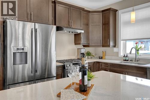 127 Hodges Crescent, Moose Jaw, SK - Indoor Photo Showing Kitchen With Double Sink With Upgraded Kitchen