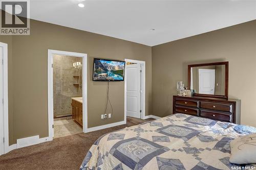 127 Hodges Crescent, Moose Jaw, SK - Indoor Photo Showing Bedroom