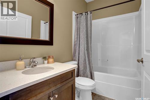 127 Hodges Crescent, Moose Jaw, SK - Indoor Photo Showing Bathroom
