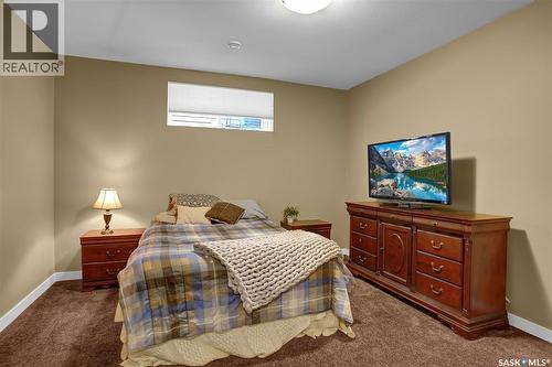 127 Hodges Crescent, Moose Jaw, SK - Indoor Photo Showing Bedroom