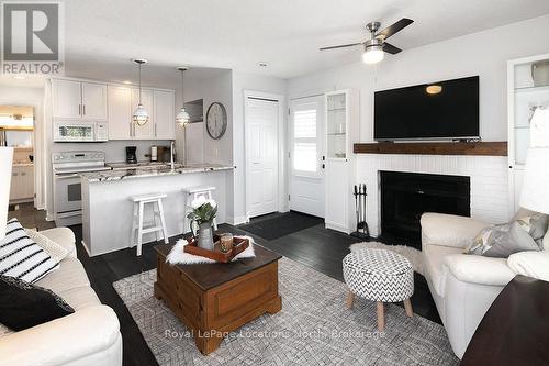 141 - 27 DAWSON DRIVE  Collingwood, ON L9Y 5B4