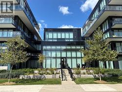 1119 COOKE Boulevard Unit# B121  Burlington, ON L7T 0C7