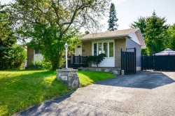 23 Rue de Touraine Gatineau (Gatineau), QC J8T 4P9