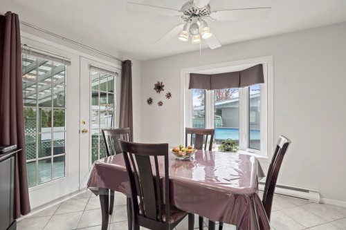 Salle à manger - 257 7E Avenue, L'Île-Perrot, QC - Indoor Photo Showing Dining Room