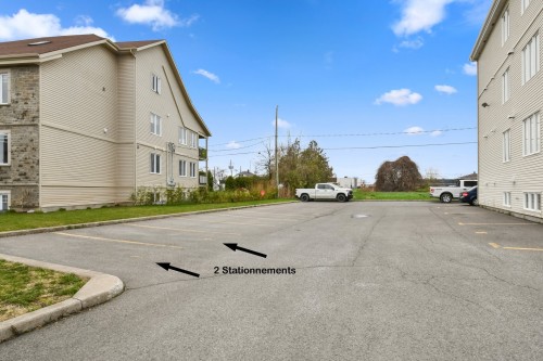 Stationnement - 34 Rue Catherine, Saint-Rémi, QC - Outdoor