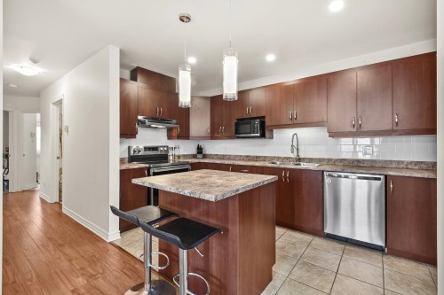 Cuisine - 34 Rue Catherine, Saint-Rémi, QC - Indoor Photo Showing Kitchen With Double Sink With Upgraded Kitchen