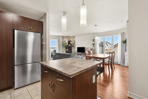 Vue d'ensemble - 34 Rue Catherine, Saint-Rémi, QC - Indoor Photo Showing Kitchen