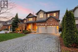129 MAGNIFICENT WAY Hamilton, ON L0R 1C0