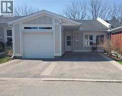 31 BISHOP TONNOS Way  Hamilton, ON L9B 2L7