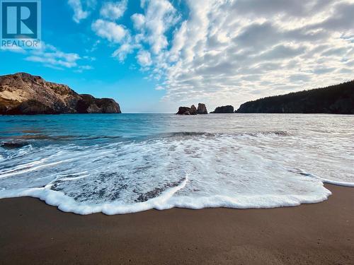 6-8 Old Road N, Salmon Cove, NL 