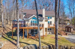 100Z  - 102Z Ch. des Cimes  Saint-Sauveur, QC J0R 1R3