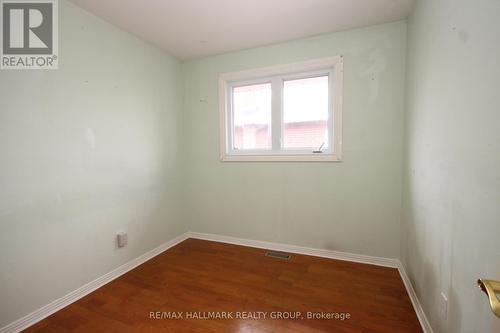 461 Lawson Avenue, Ottawa, ON - Indoor Photo Showing Other Room