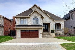 31 Plainsman Road Mississauga, ON L5N 1C4