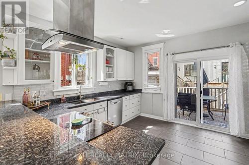 70 Springfield Road, Ottawa, ON - Indoor Photo Showing Kitchen