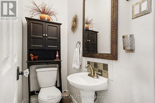 70 Springfield Road, Ottawa, ON - Indoor Photo Showing Bathroom