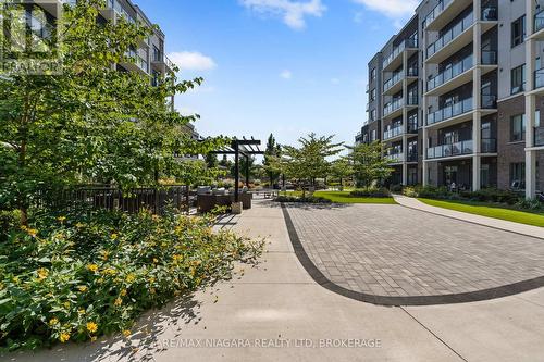 131 - 5055 Greenlane Road, Lincoln (Lincoln Lake), ON - Outdoor