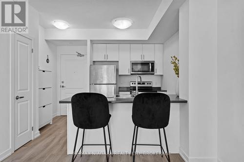 131 - 5055 Greenlane Road, Lincoln (Lincoln Lake), ON - Indoor Photo Showing Kitchen