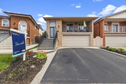1426 Kimberley Drive Oakville, ON L6H 2Y4