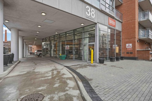 1625-38 Joe Shuster Way, Toronto, ON - Outdoor