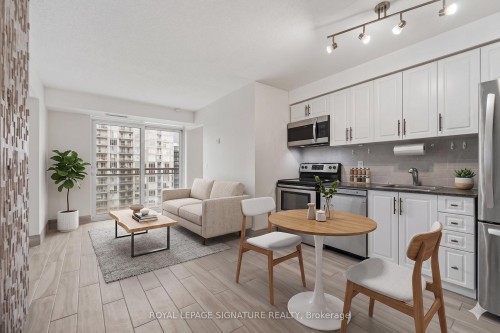 1625-38 Joe Shuster Way, Toronto, ON - Indoor