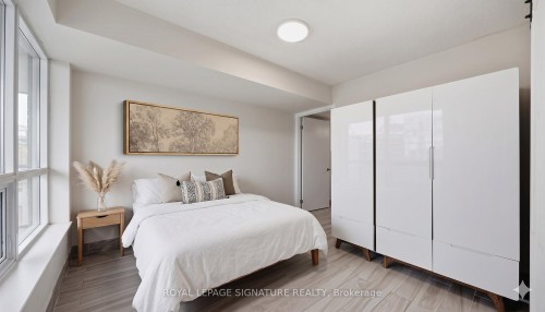 1625-38 Joe Shuster Way, Toronto, ON - Indoor Photo Showing Bedroom