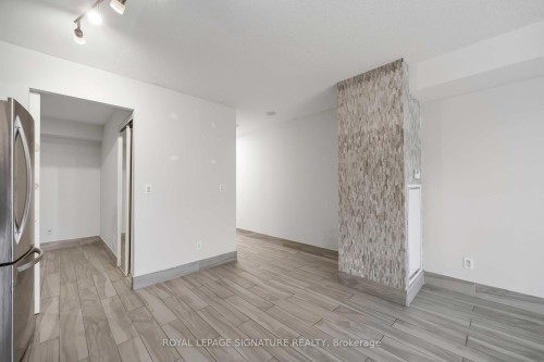 1625-38 Joe Shuster Way, Toronto, ON - Indoor Photo Showing Other Room
