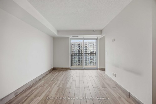 1625-38 Joe Shuster Way, Toronto, ON - Indoor Photo Showing Other Room