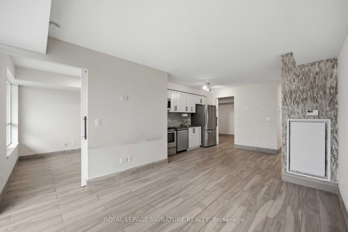 1625-38 Joe Shuster Way, Toronto, ON - Indoor
